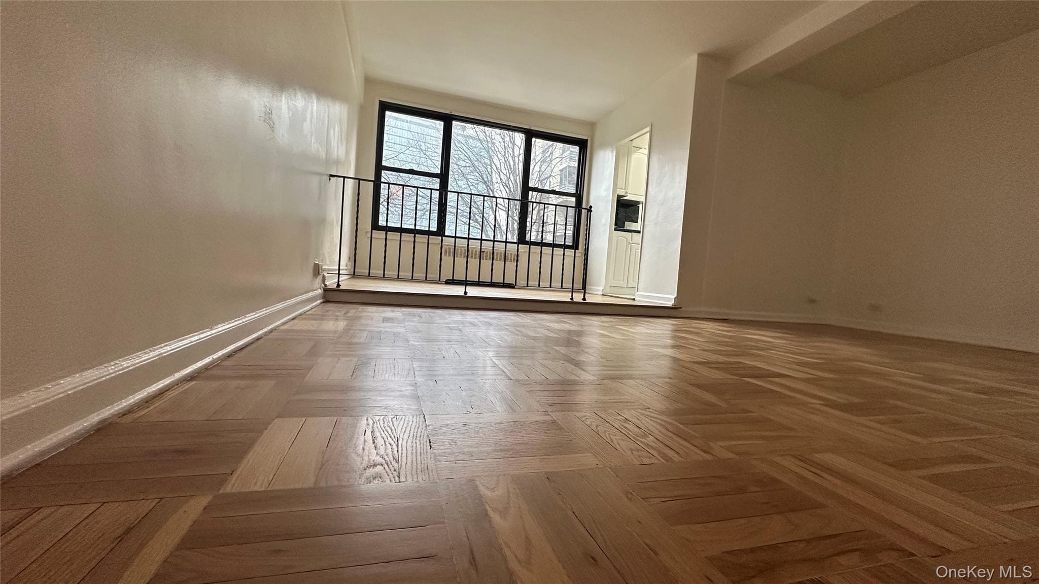 98-10 64th Avenue Ave Unit: 3J thumbnail 7