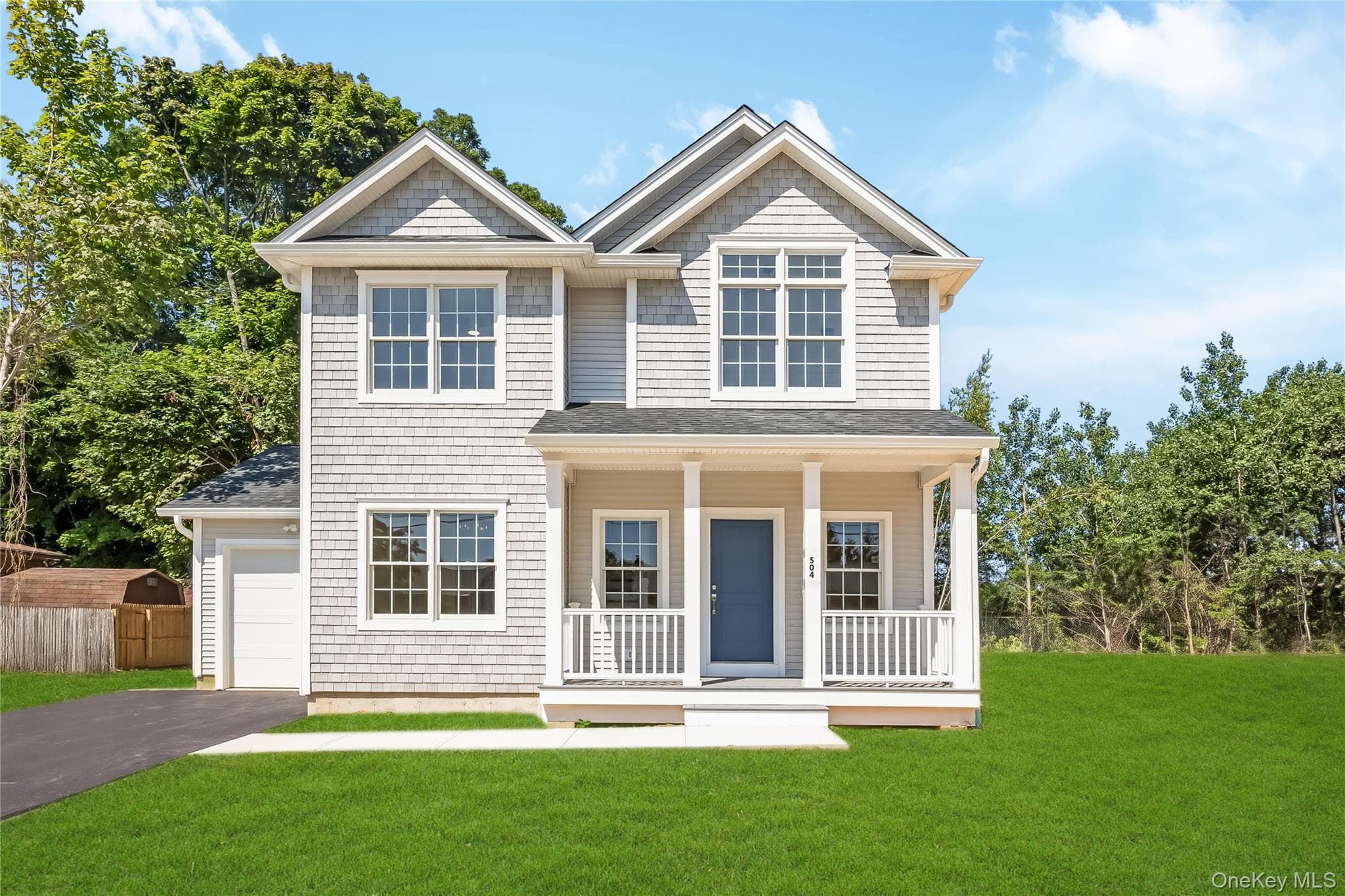510 Bayport Avenue thumbnail 3
