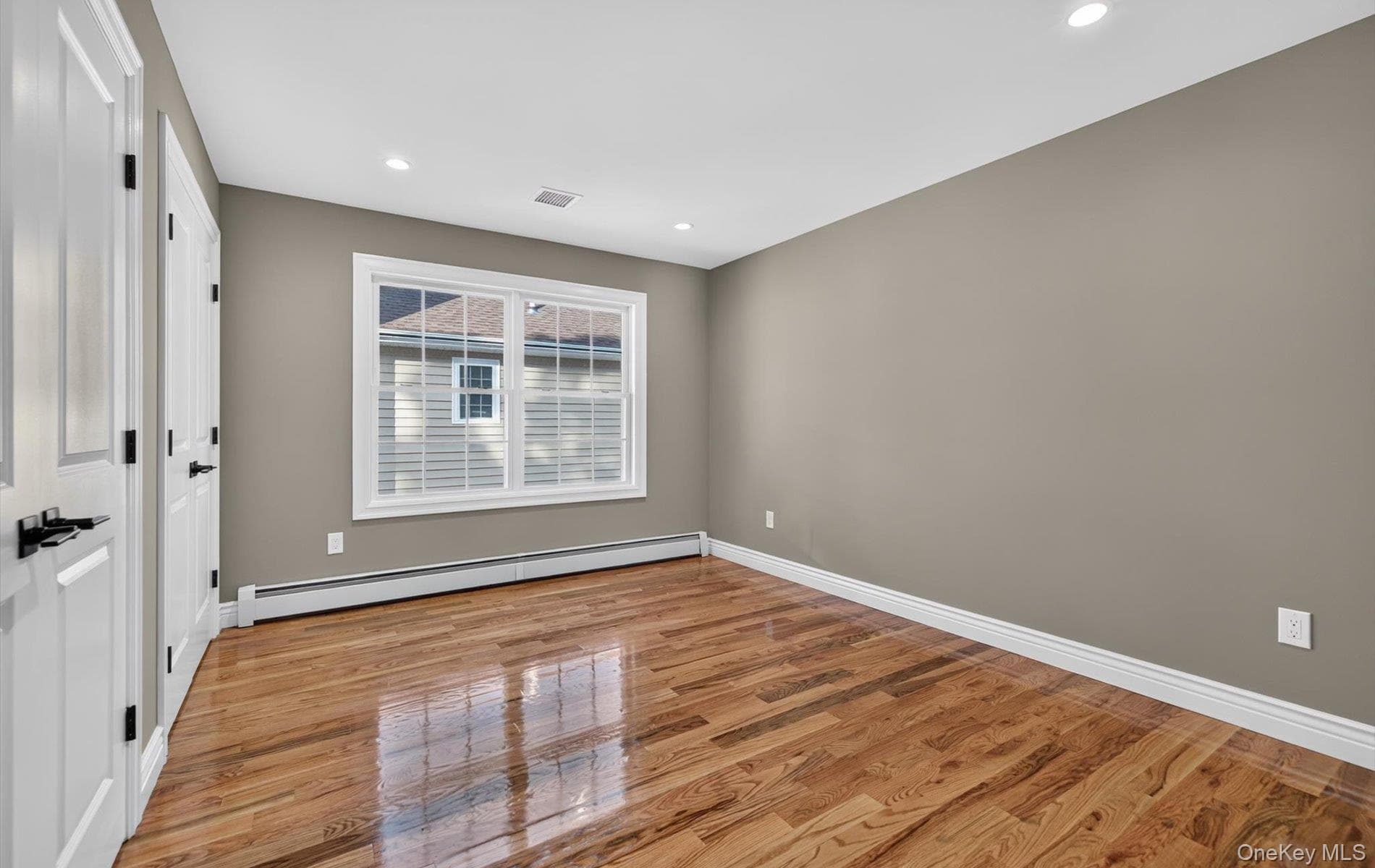 127 Frederick Avenue thumbnail 11