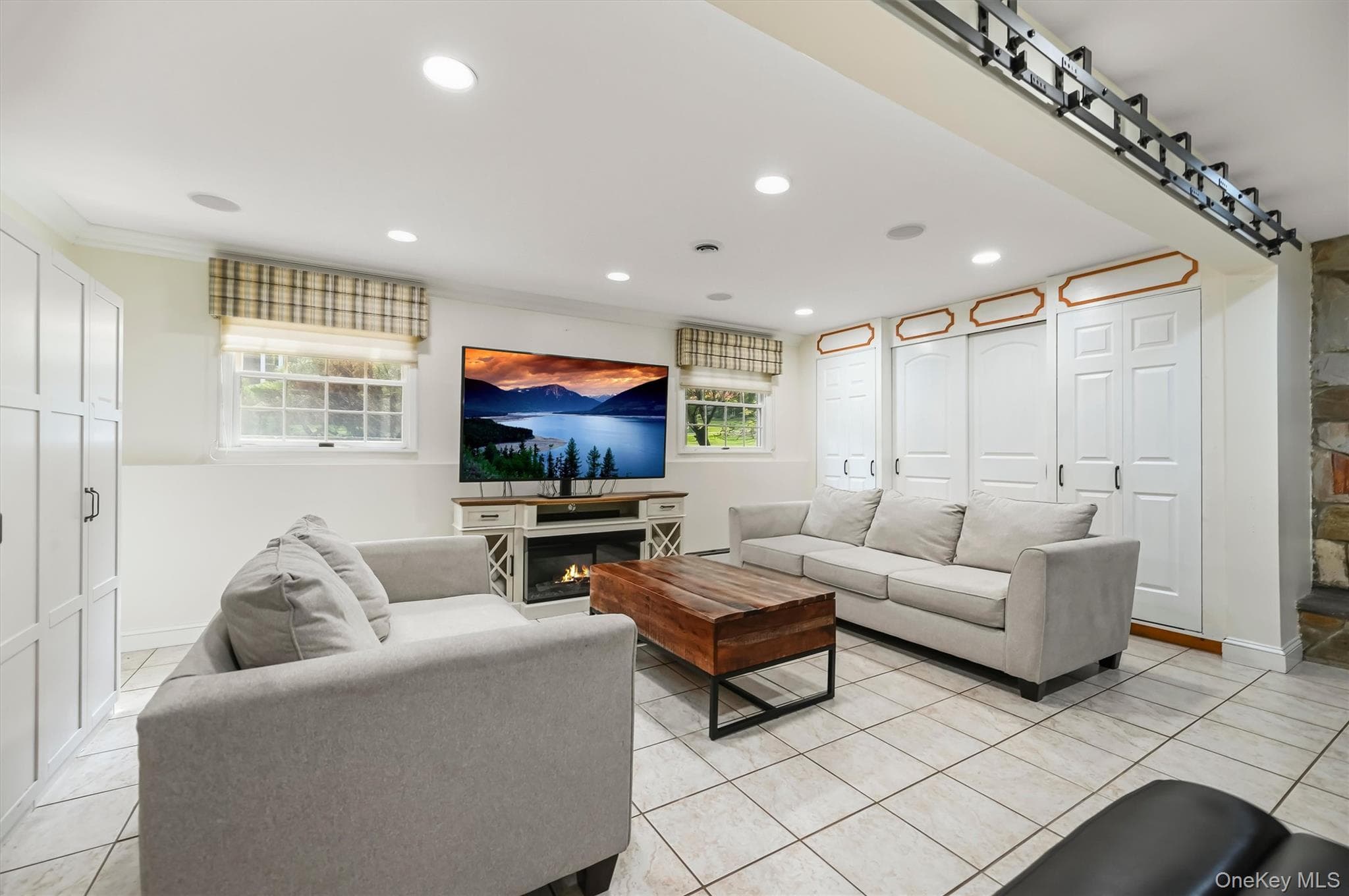 22 Beaumont Drive thumbnail 31