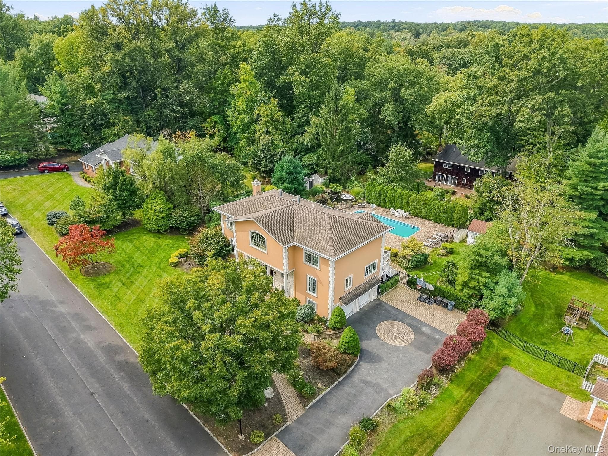 22 Beaumont Drive thumbnail 2