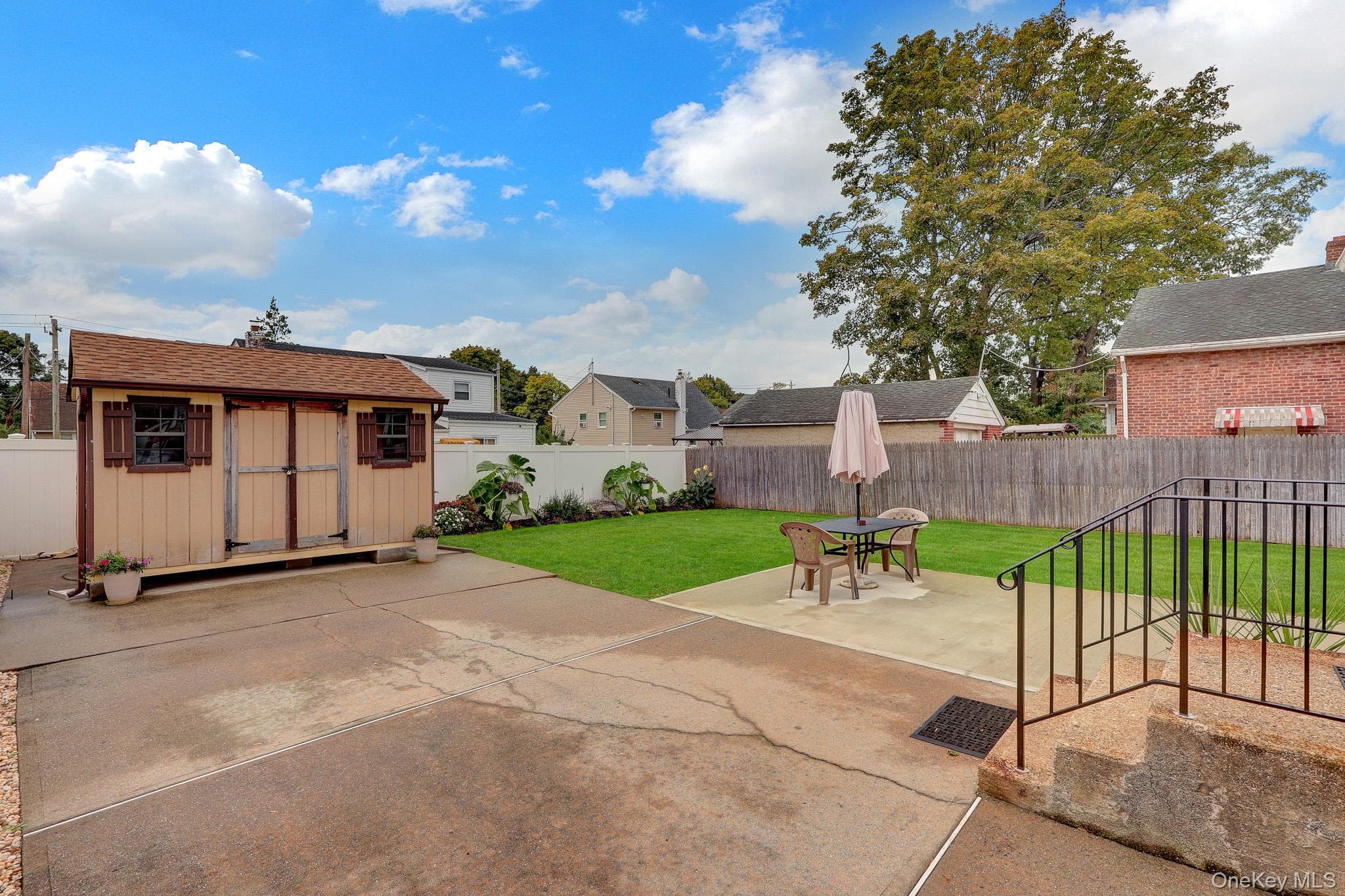 44 Brooks Avenue thumbnail 24