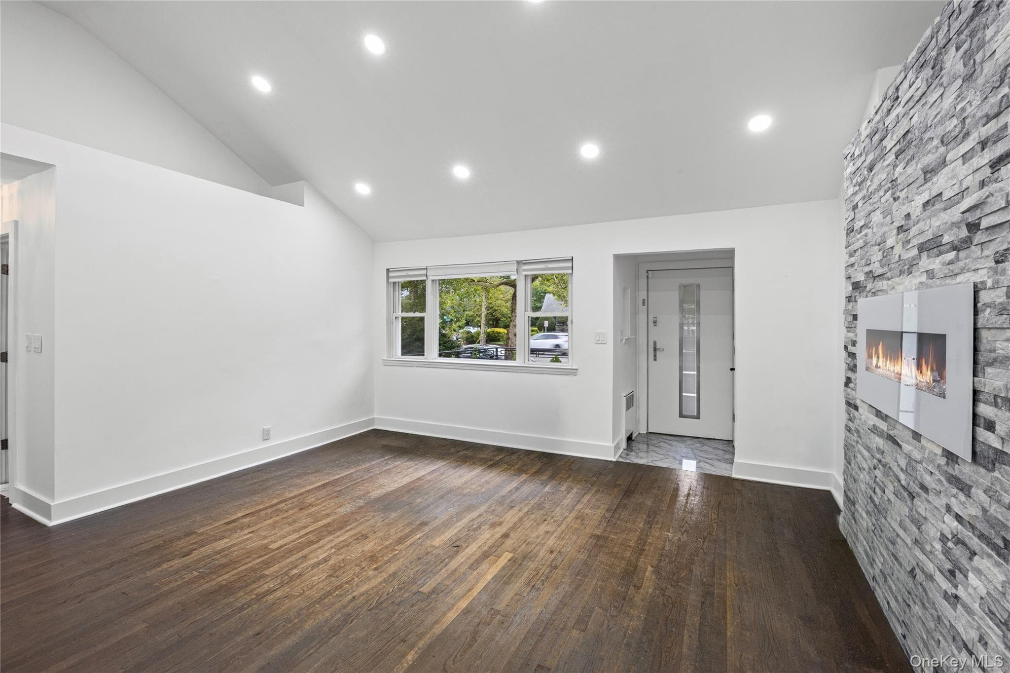 84 Rosedale Road thumbnail 9