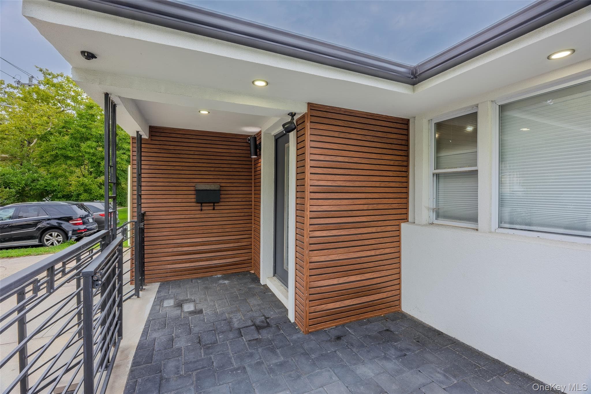 84 Rosedale Road thumbnail 2