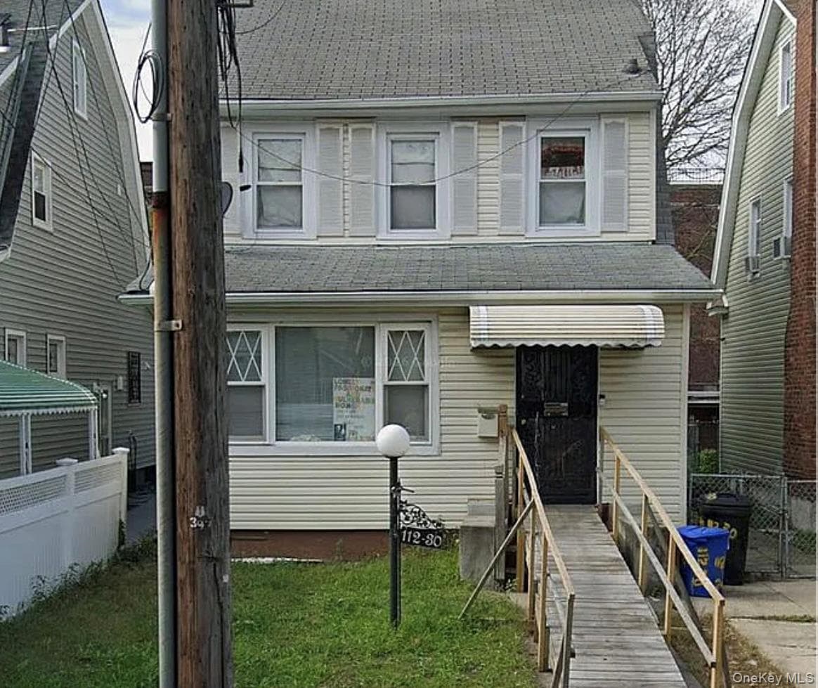 112-30 200th Street photo 1