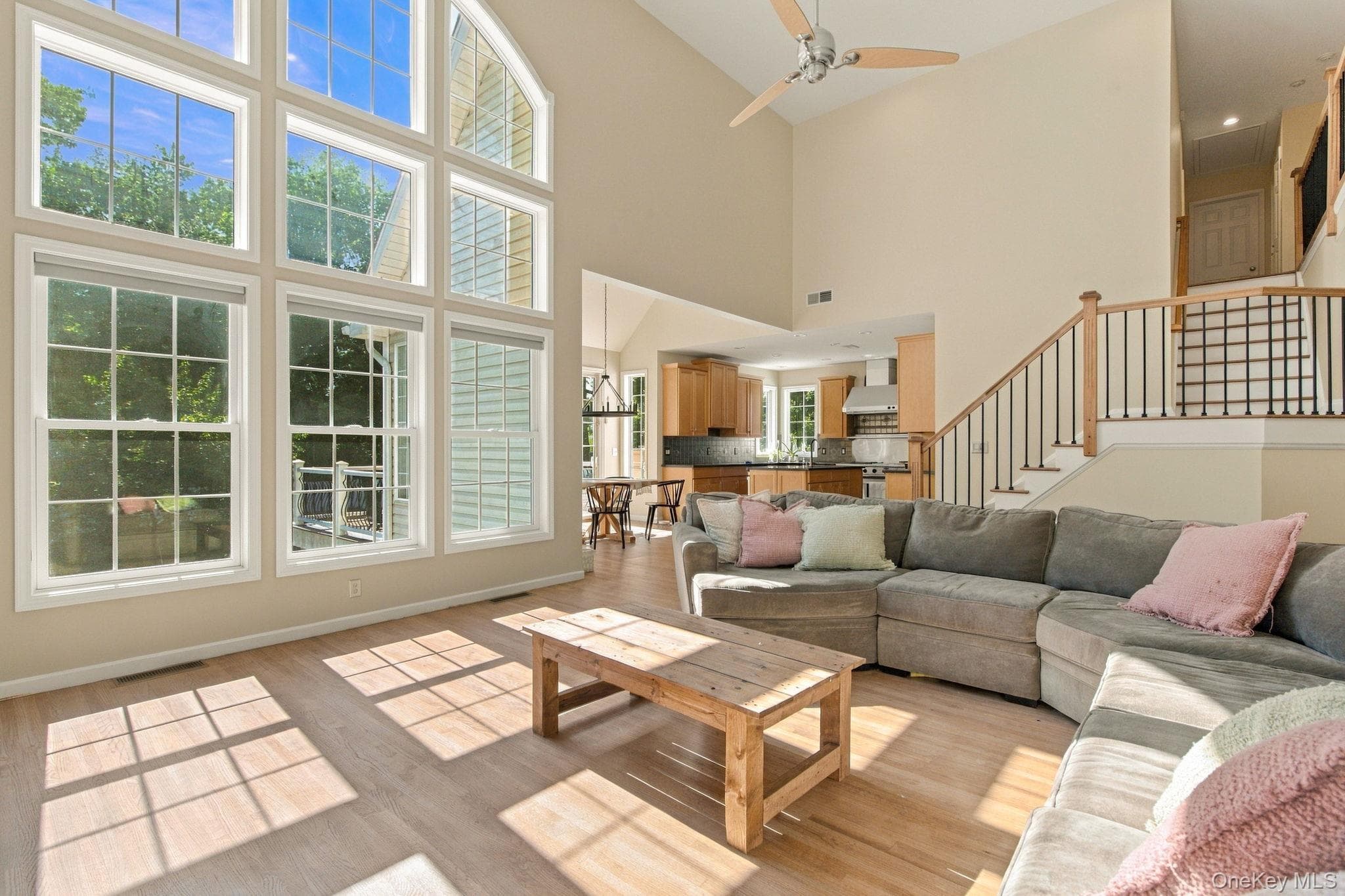 15 E Salem Road thumbnail 12