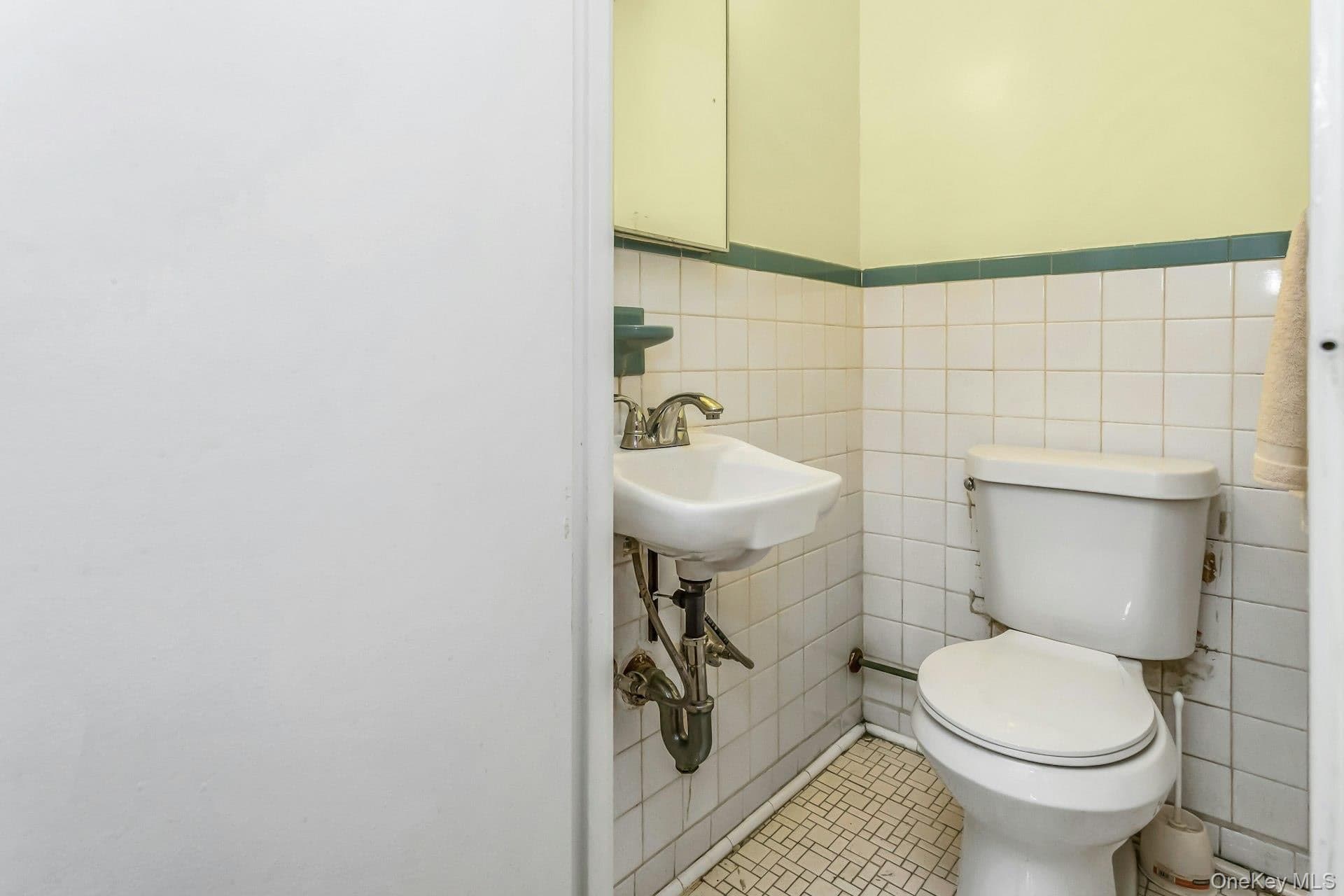 10825 Avenue N thumbnail 13