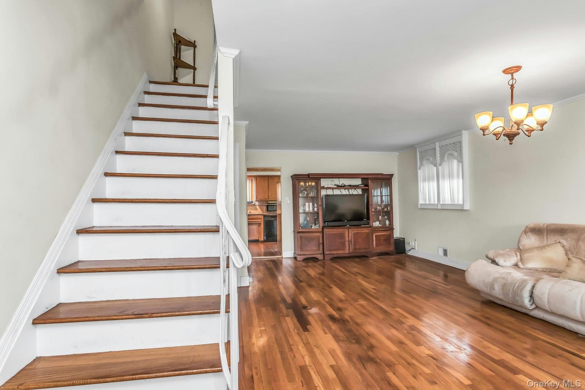 10825 Avenue N thumbnail 5