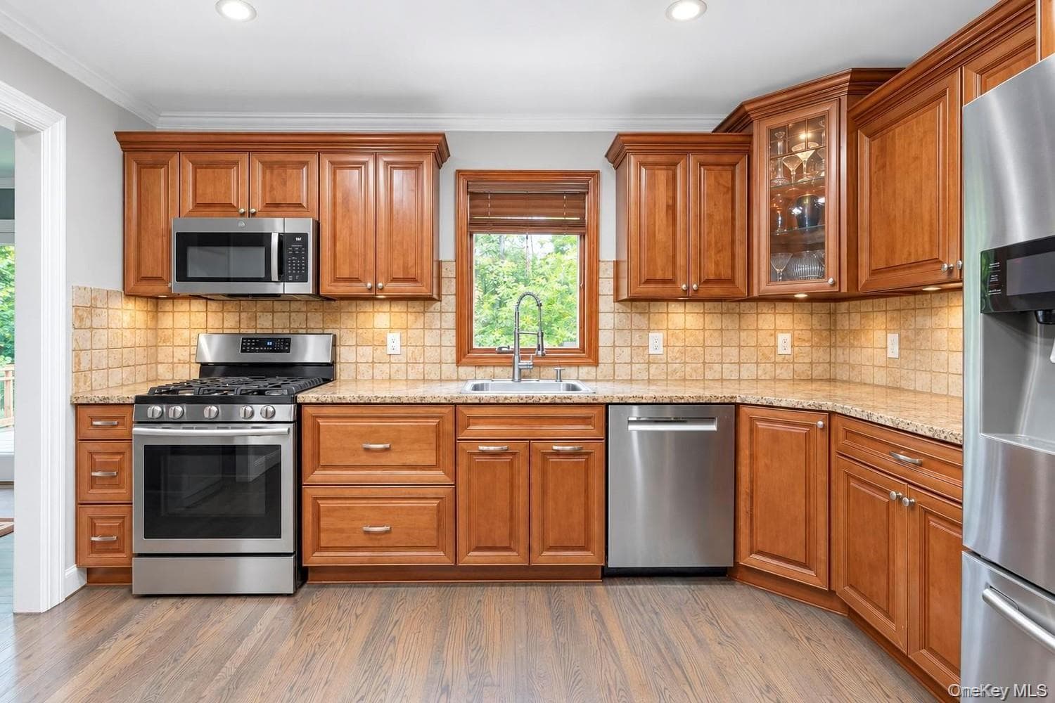 15 Hillcrest Avenue thumbnail 15