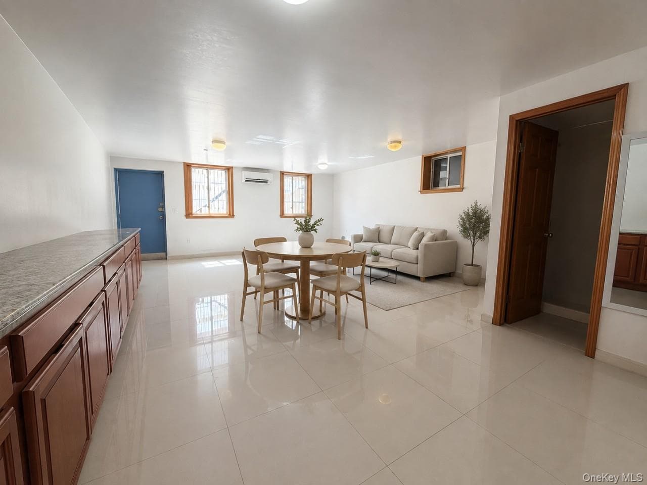 5308 90th Street Unit: 1B thumbnail 7
