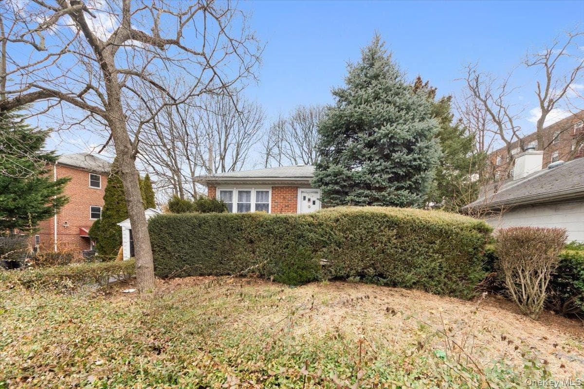 5824 Fieldston Road thumbnail 15