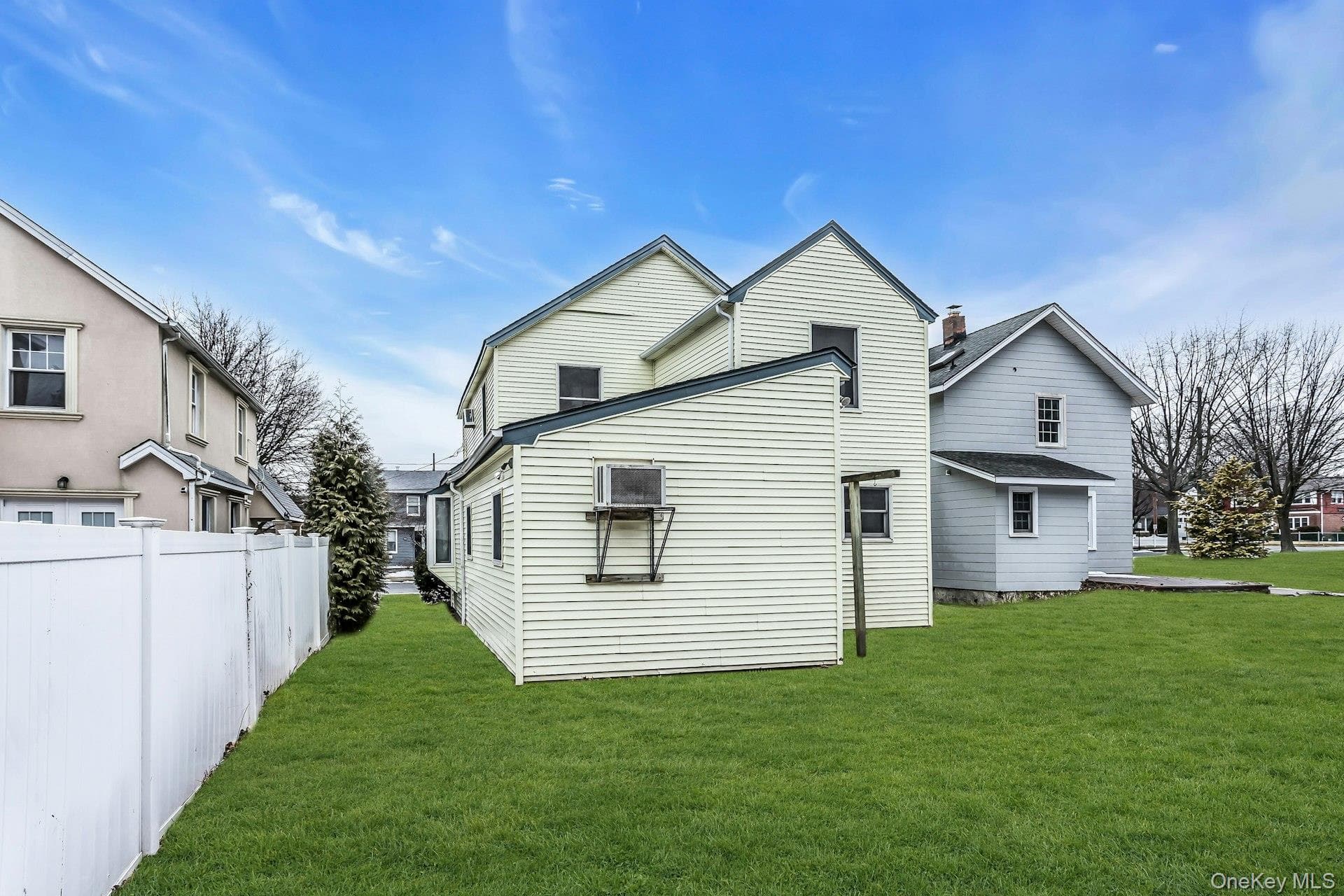 11 Merton Avenue thumbnail 28