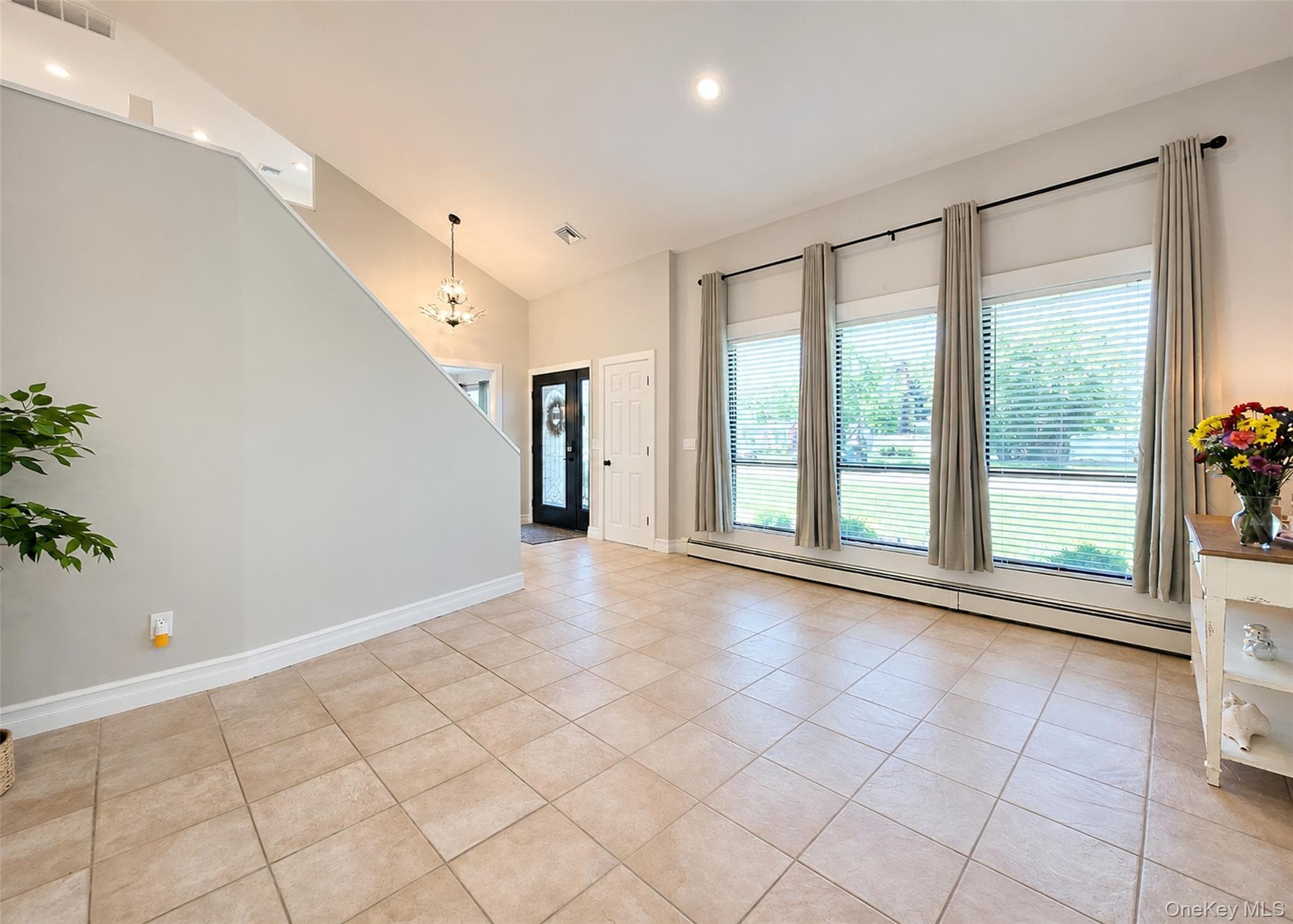 25 Vineyard Way thumbnail 8