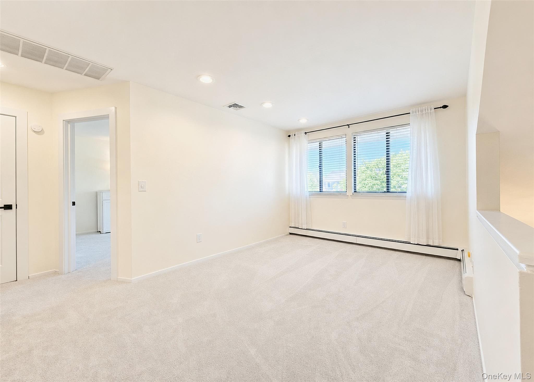 25 Vineyard Way thumbnail 23
