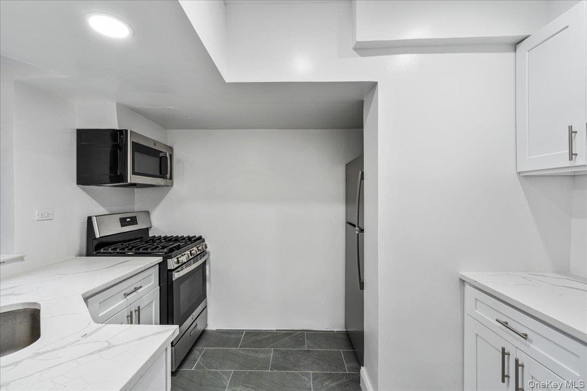 139-15 83rd Avenue Unit: B32 thumbnail 12