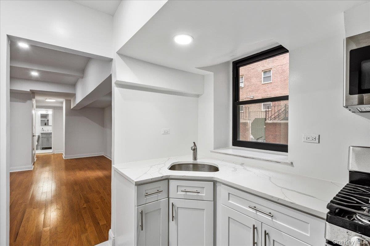 139-15 83rd Avenue Unit: B32 thumbnail 15