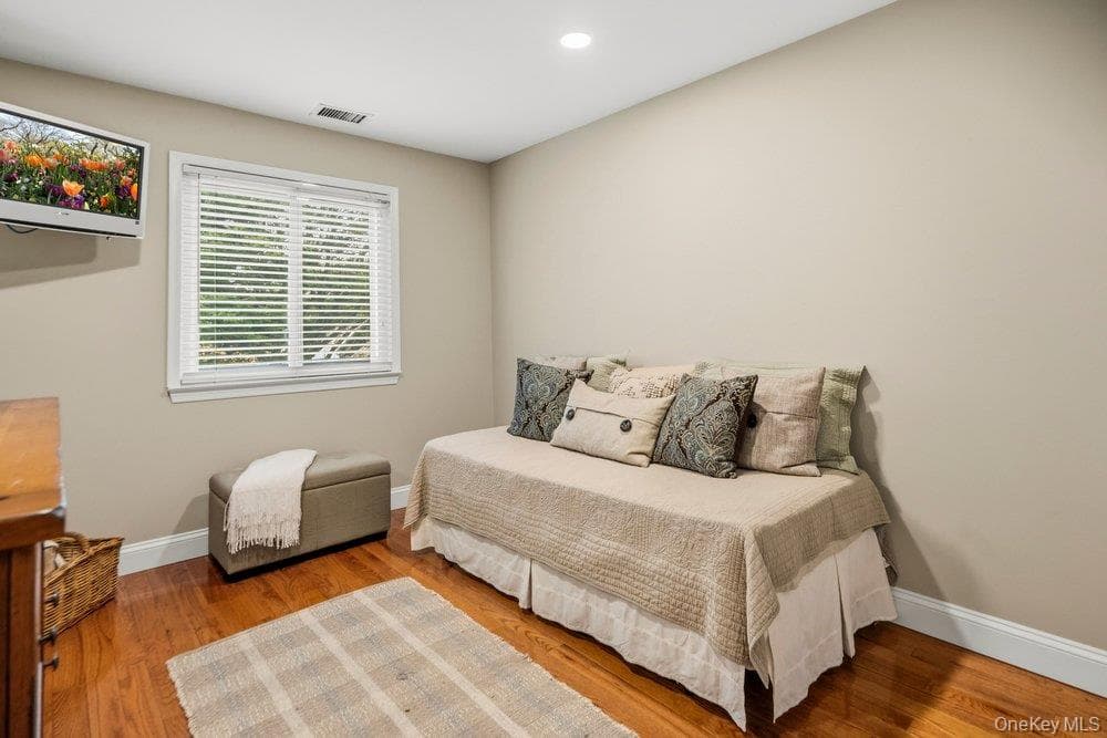 840 Birchwood Park Drive thumbnail 22