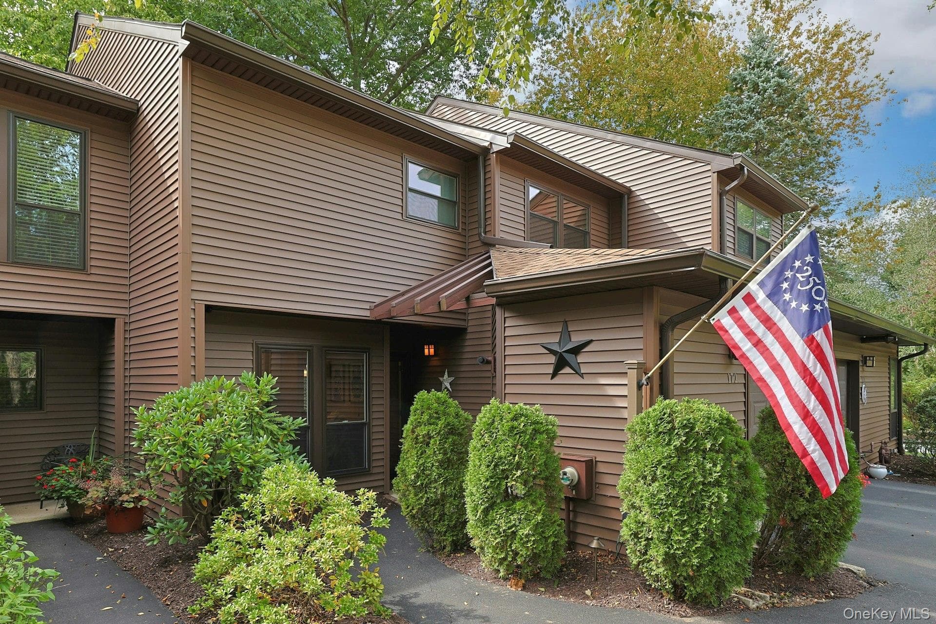 172 Woods Brooke Circle thumbnail 3
