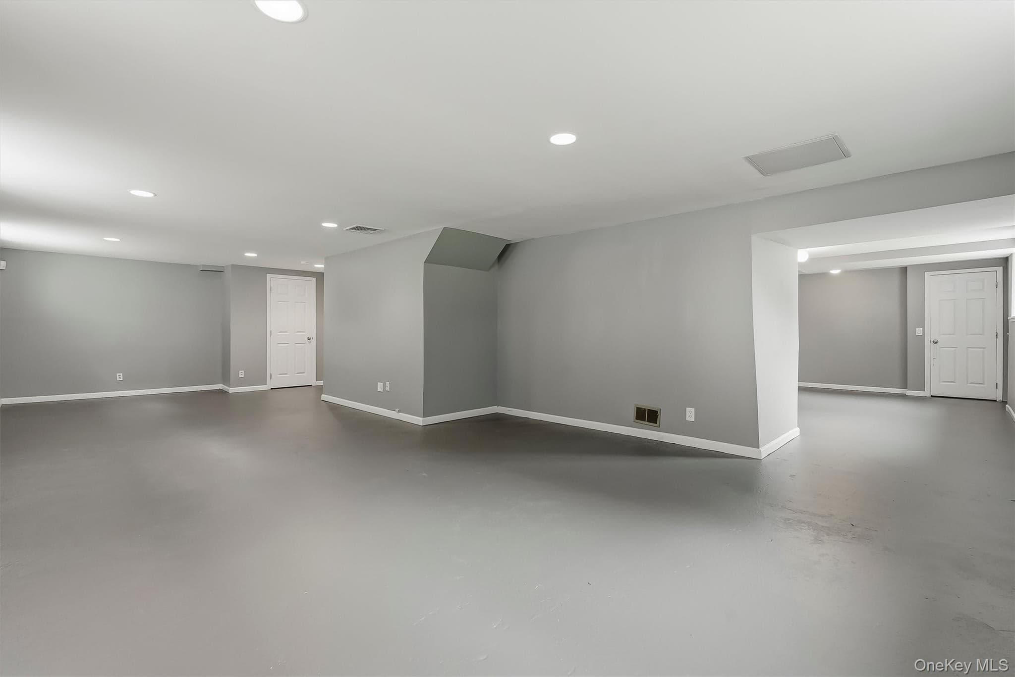 72 Eastview Drive thumbnail 35