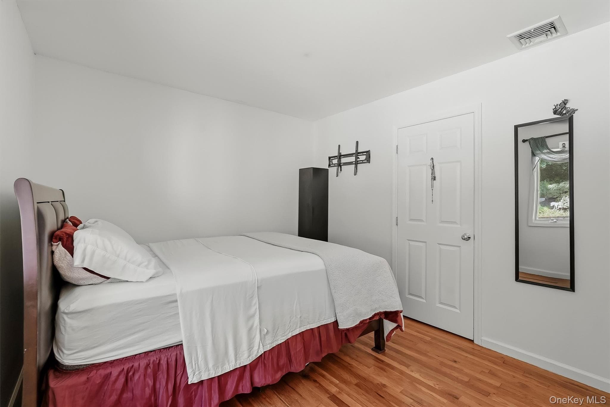 72 Eastview Drive thumbnail 33