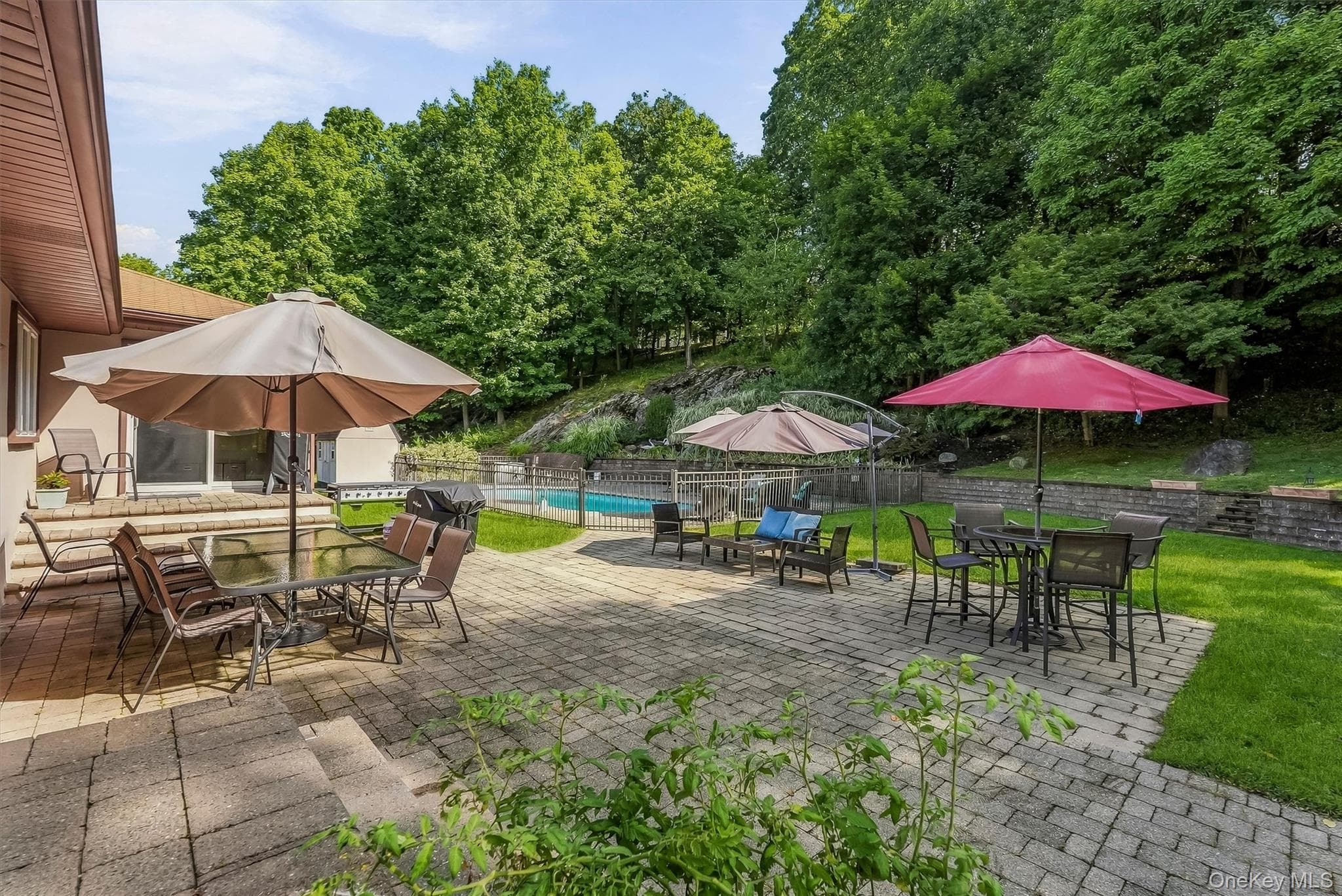 72 Eastview Drive thumbnail 38