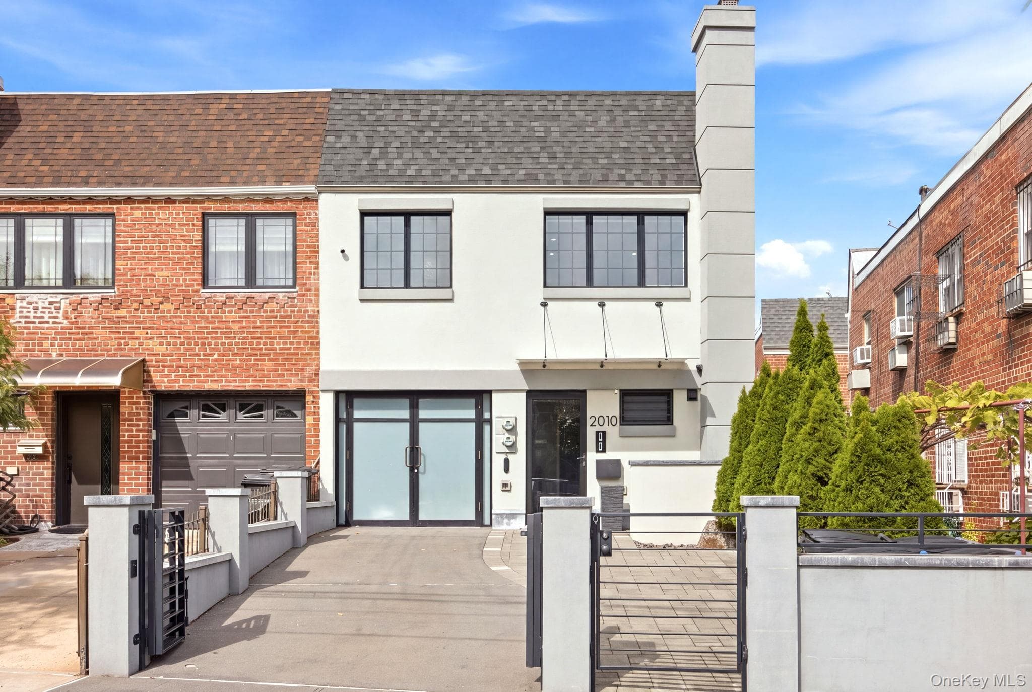 20-10 Hazen Street, East Elmhurst