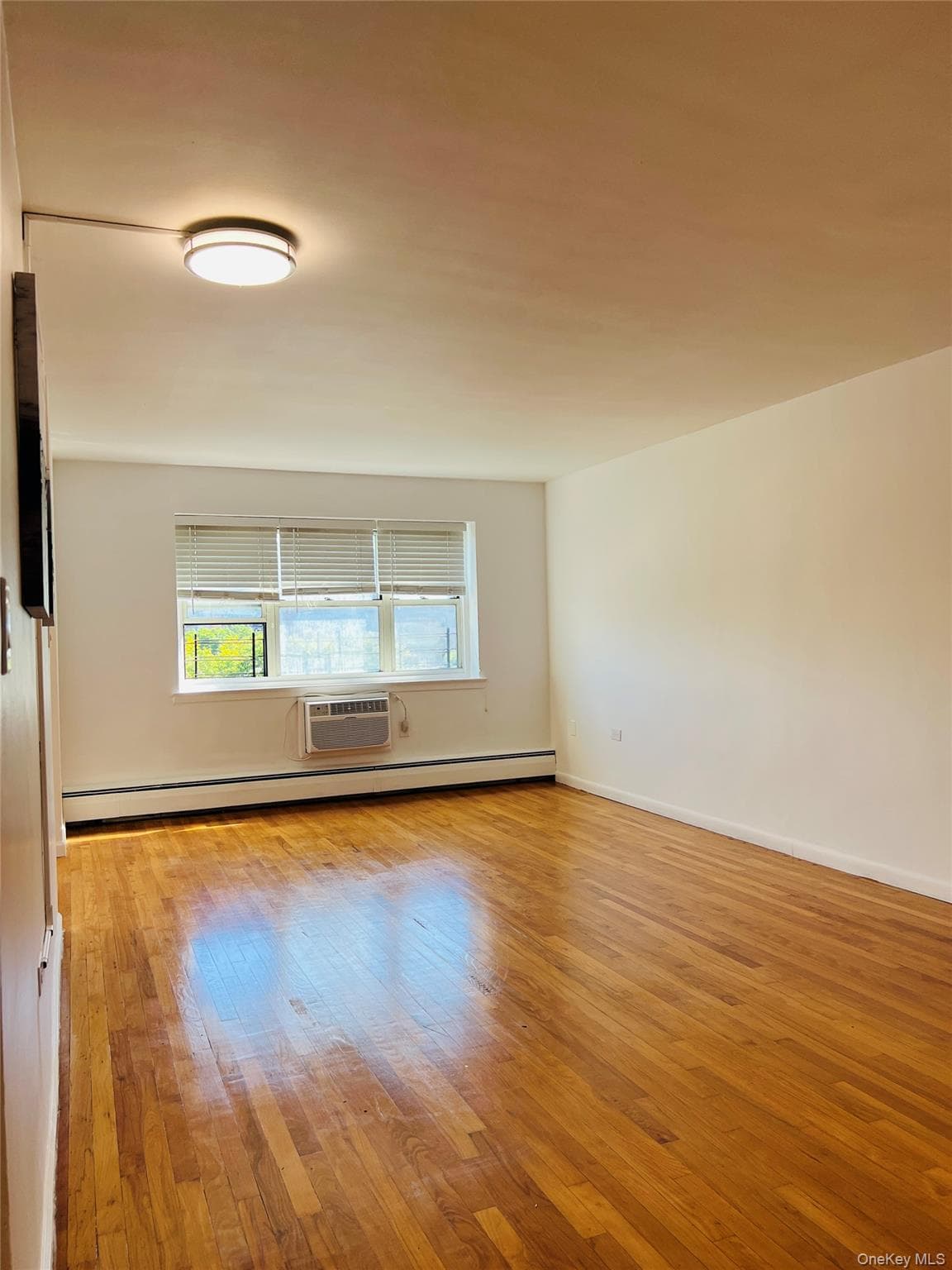 99-10 60th Avenue Unit: 5-F thumbnail 5