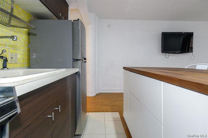 15 Canterbury Road Unit: C10 thumbnail 9
