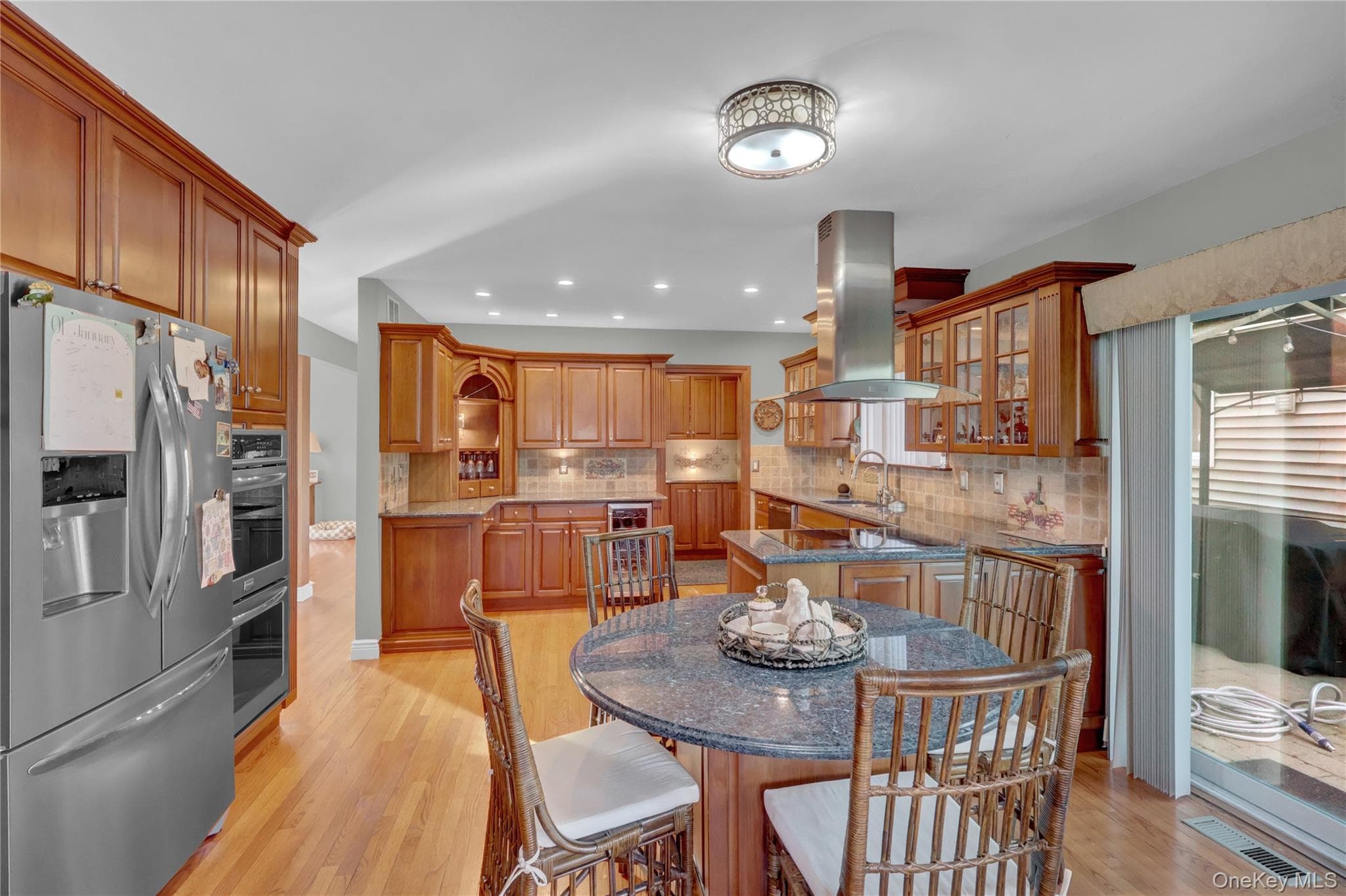 2 Riverview Terrace thumbnail 10