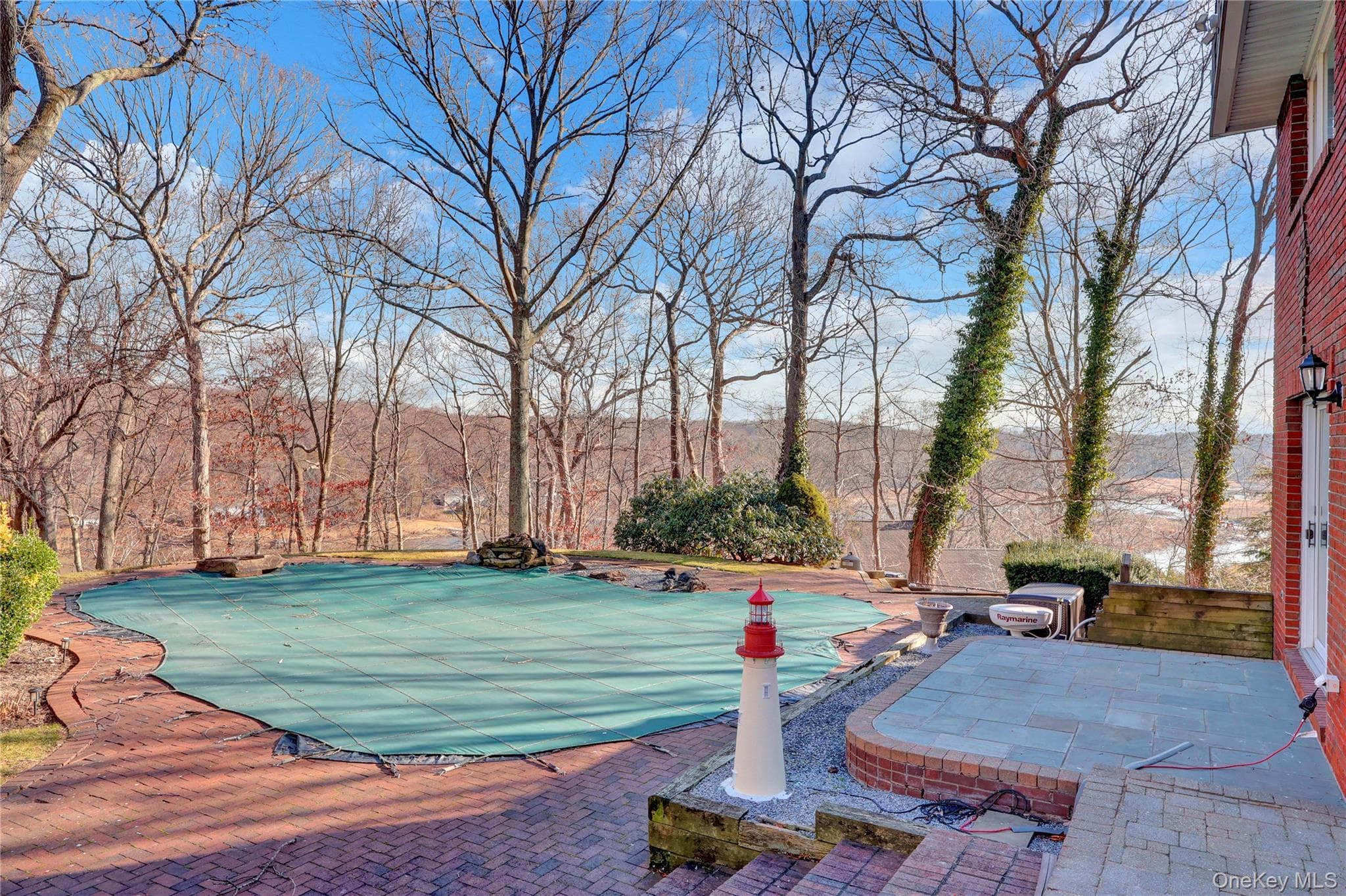 2 Riverview Terrace thumbnail 44