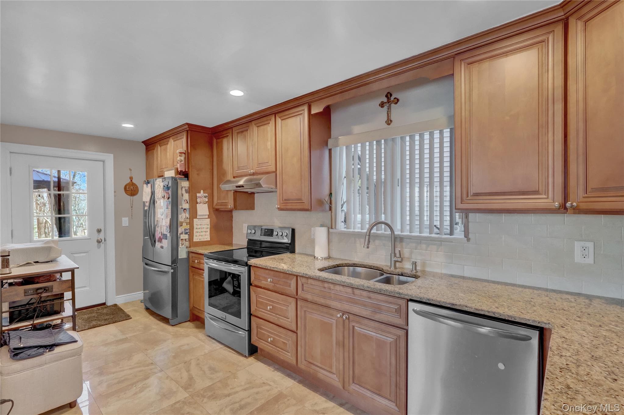 2 Riverview Terrace thumbnail 37