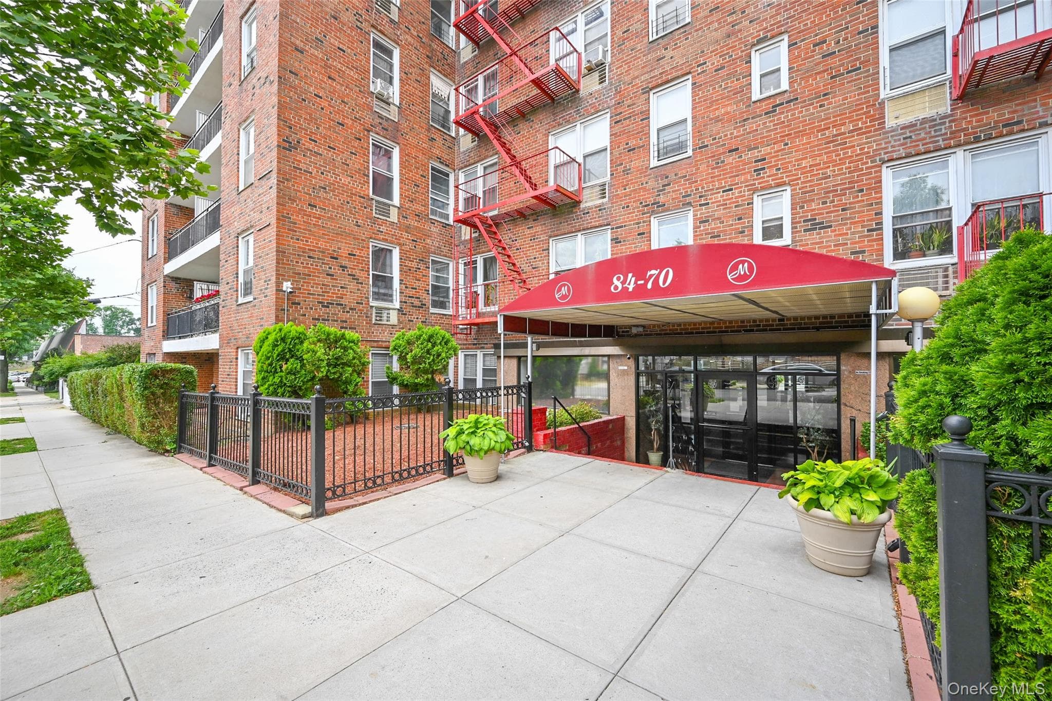 84-70 129th Street Unit: 6C thumbnail 3