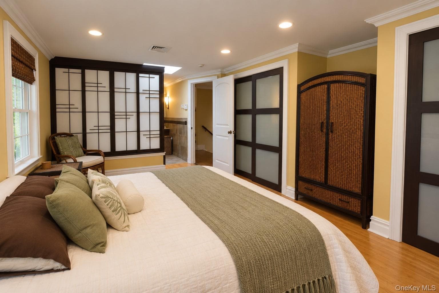 100 Edgewood Avenue thumbnail 31