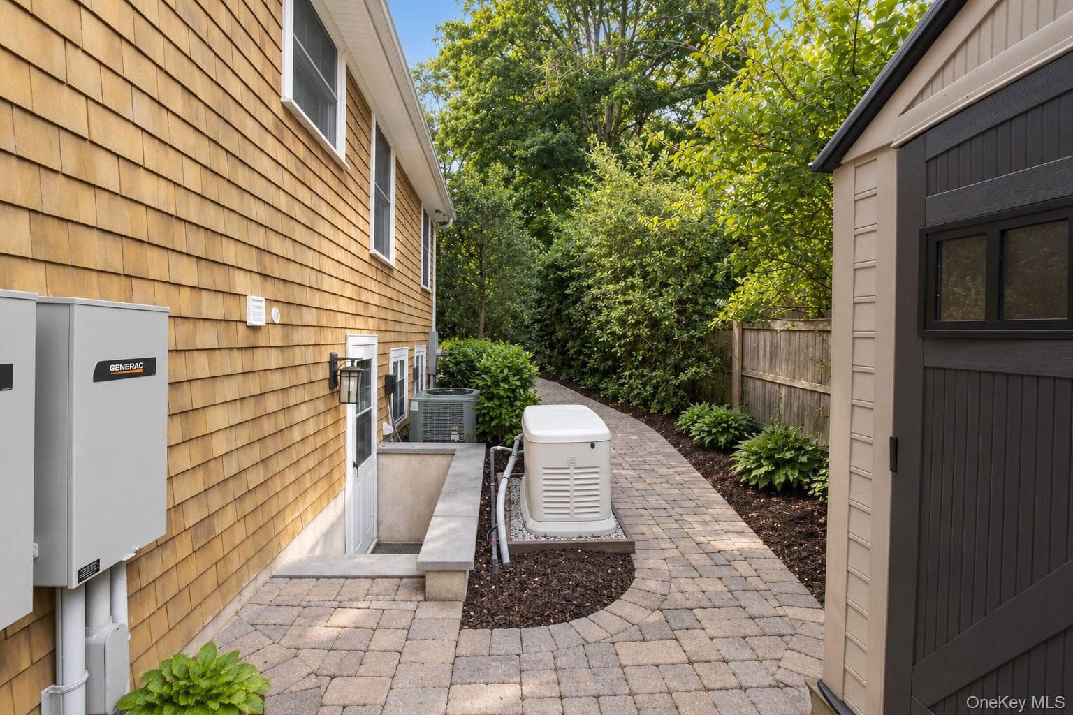 100 Edgewood Avenue thumbnail 12