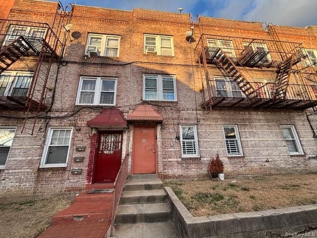 224-08 Linden Boulevard thumbnail 4