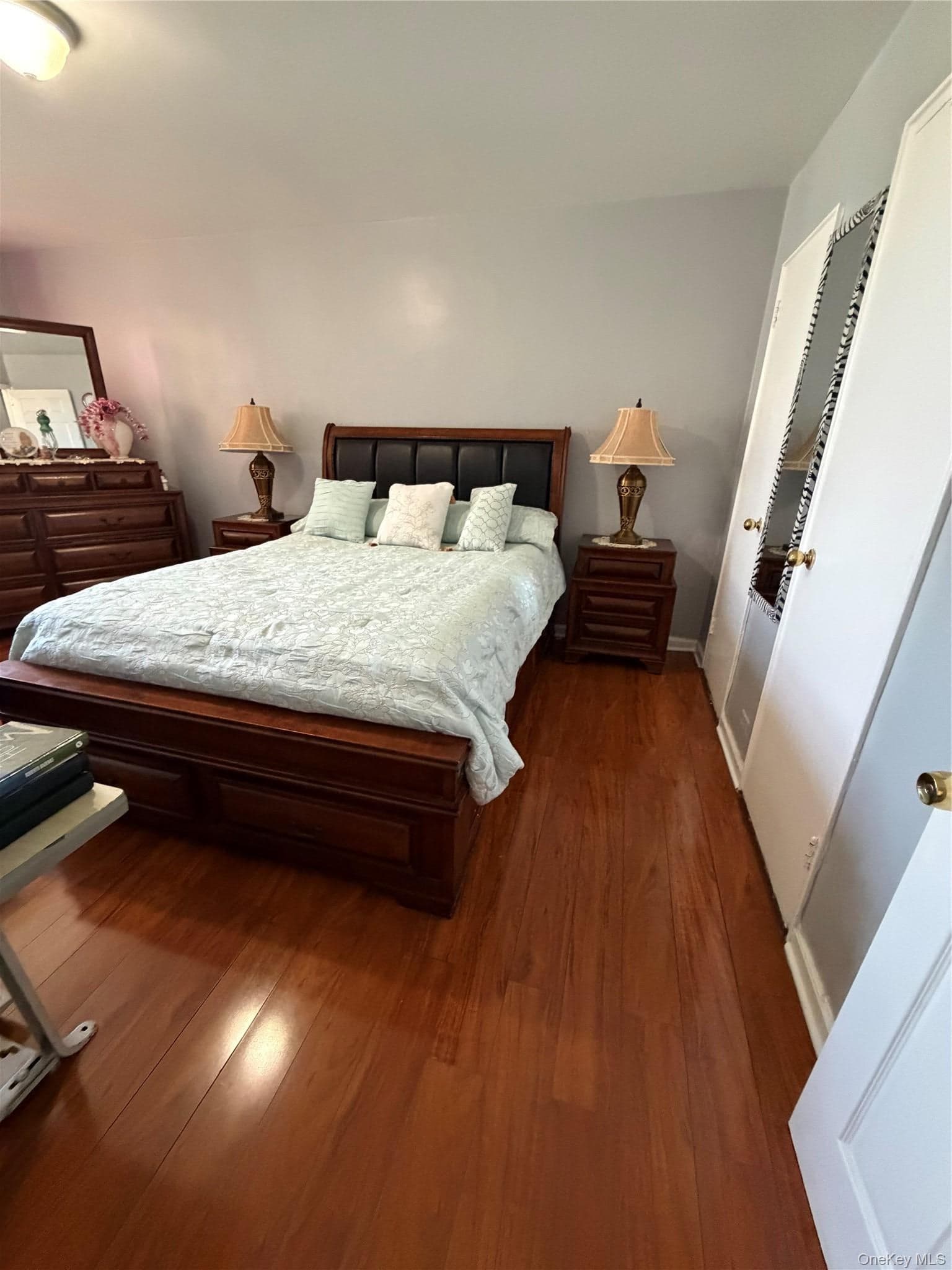 325 E 201 Street Unit: 5 G thumbnail 9