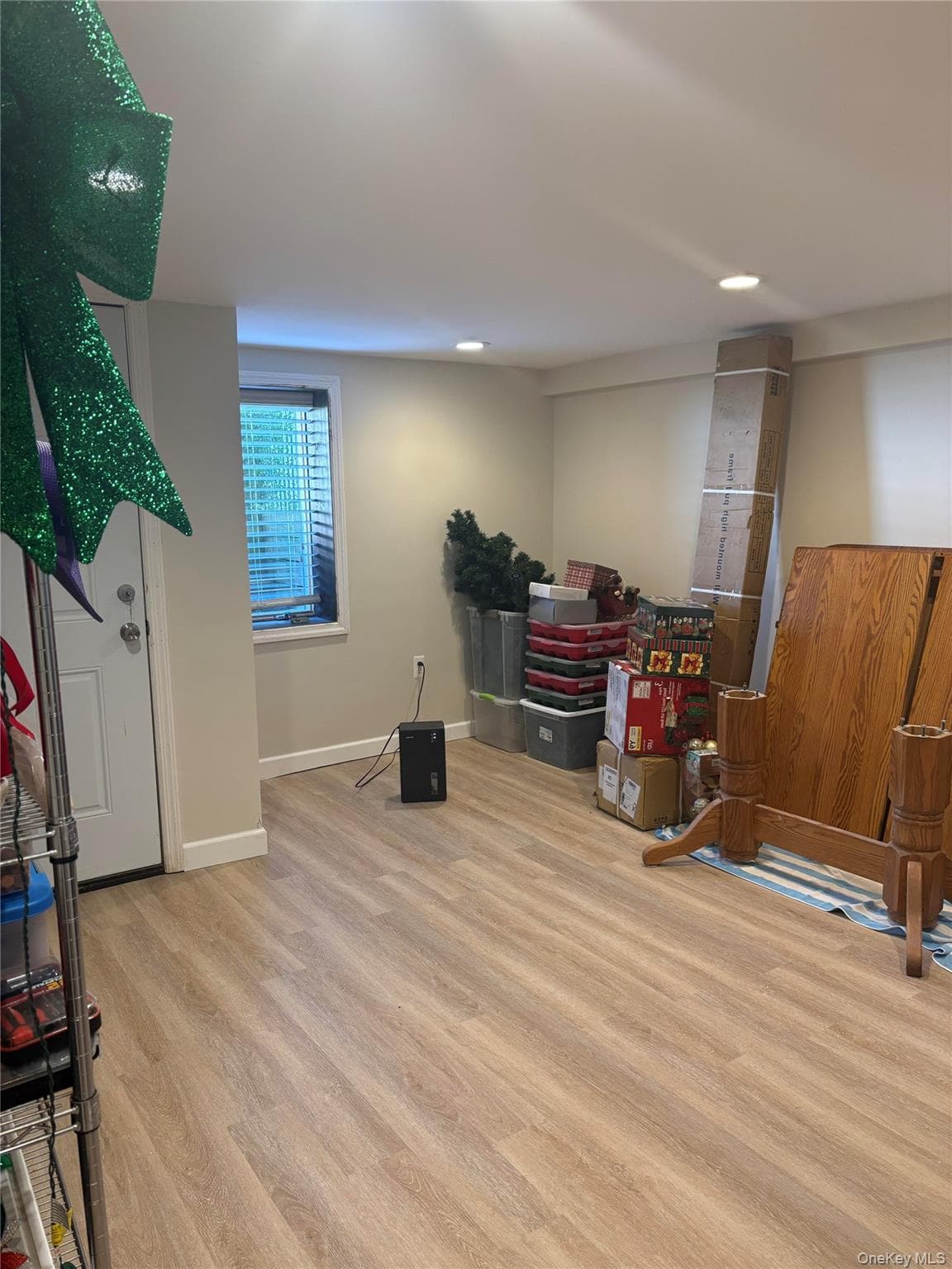 153 Montrose Drive thumbnail 26