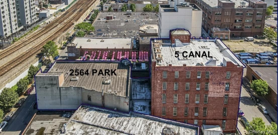 5 Canal Place thumbnail 2