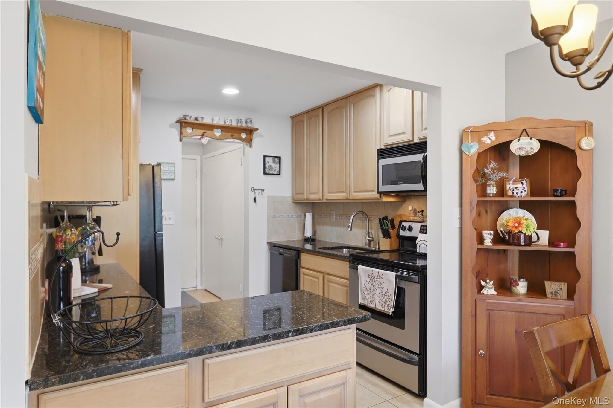 8 Heritage Drive Unit: E thumbnail 12