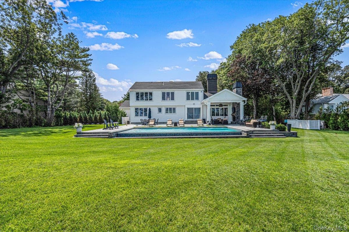 37 Soundview Drive thumbnail 2