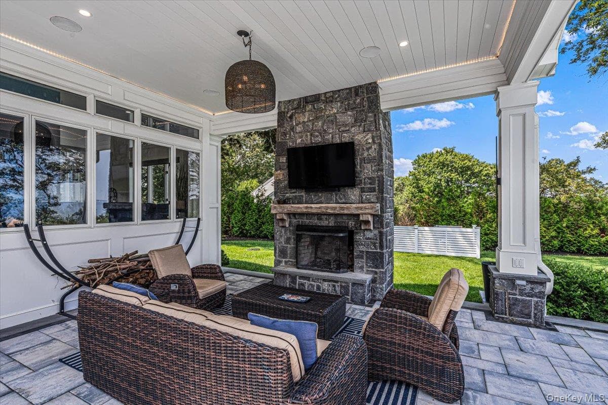 37 Soundview Drive thumbnail 19