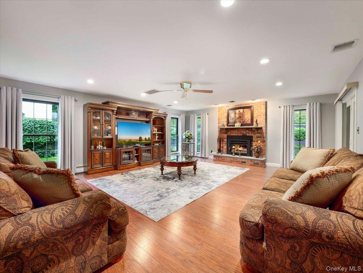10 Burham Drive thumbnail 12