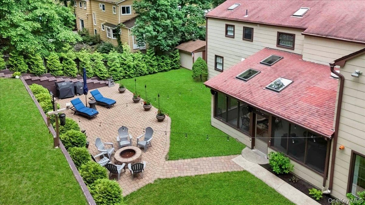 10 Burham Drive thumbnail 9