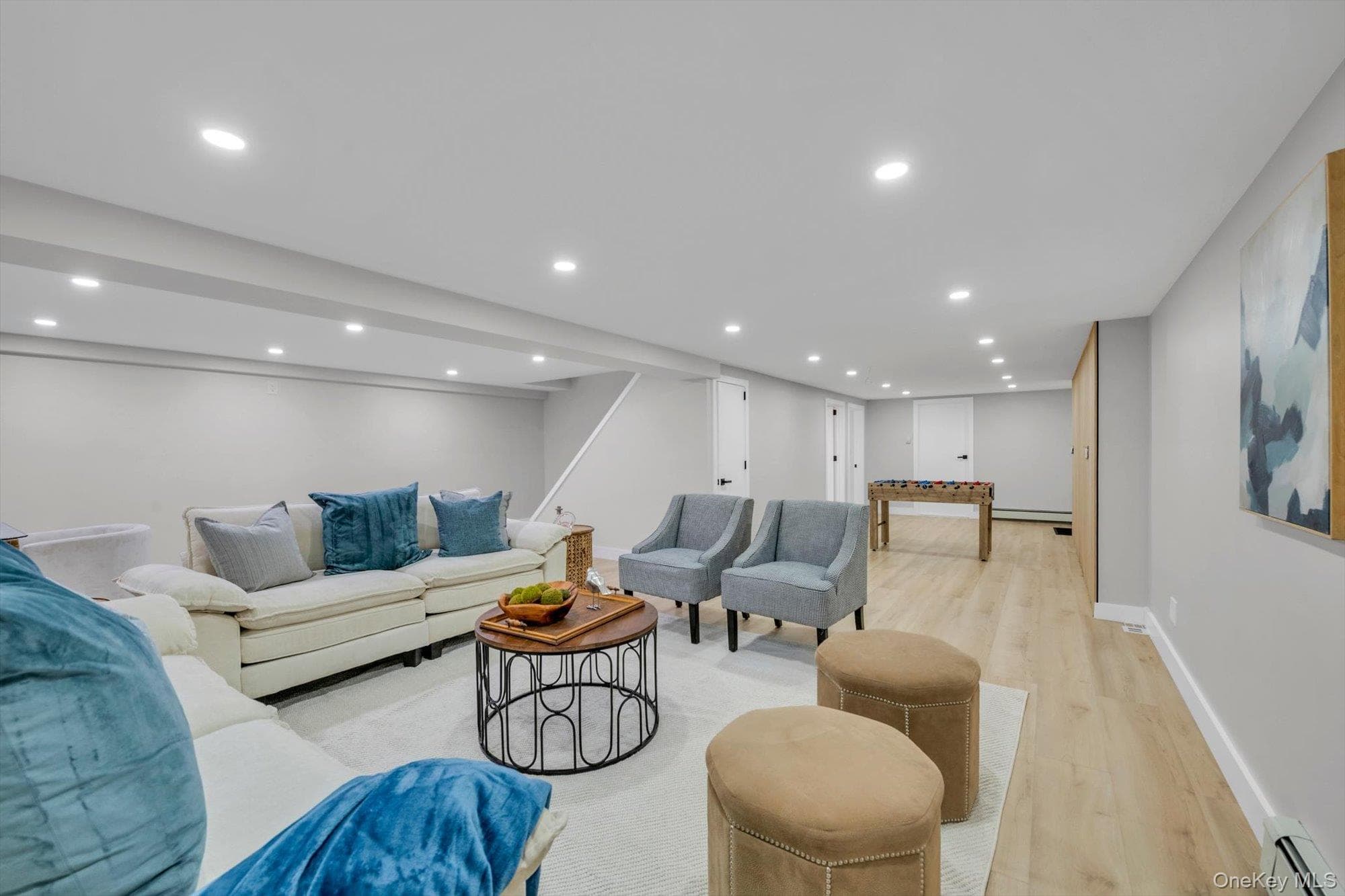 109 Nassau Drive thumbnail 18