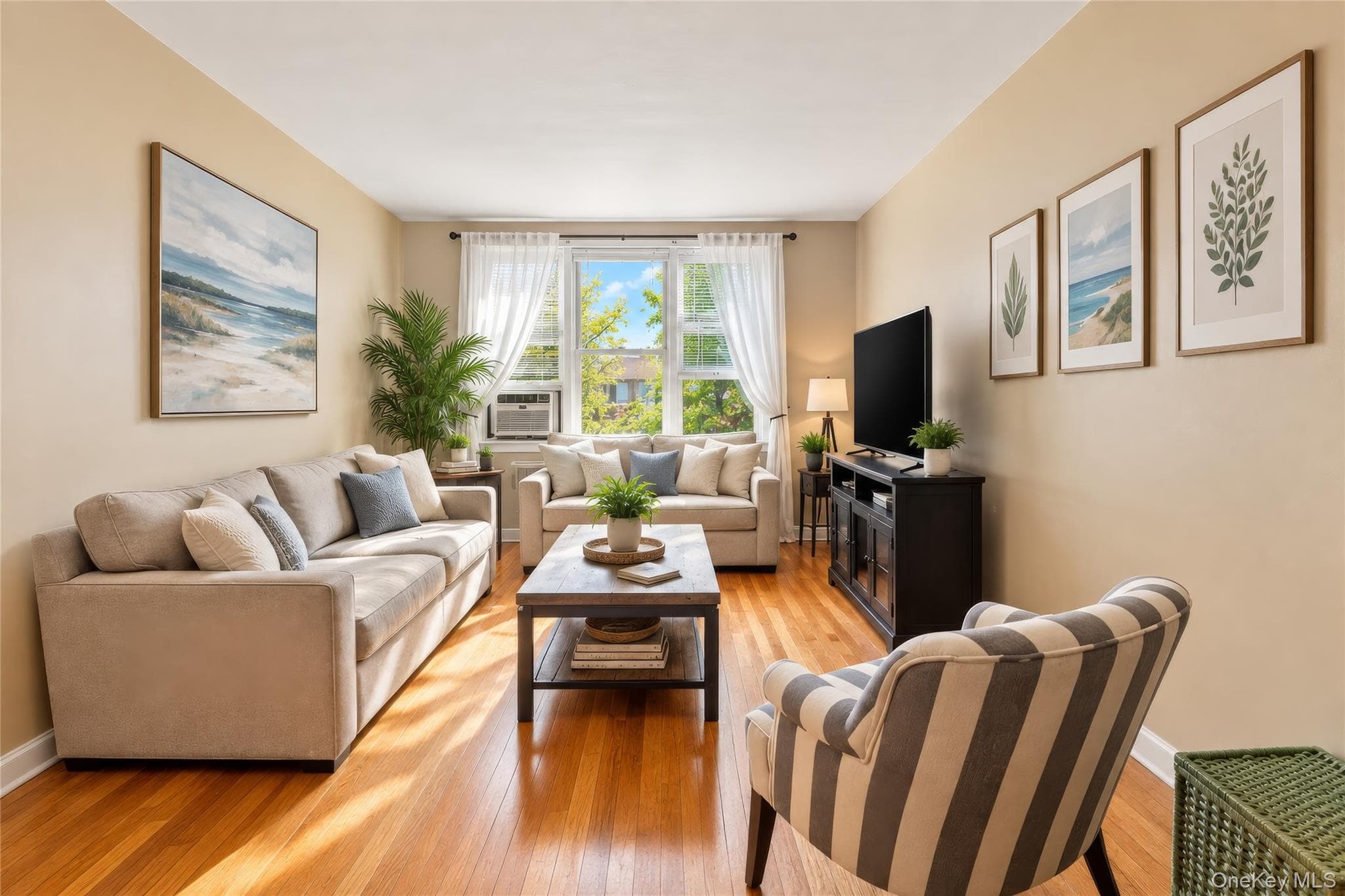 300 N Broadway Unit: 4M thumbnail 3