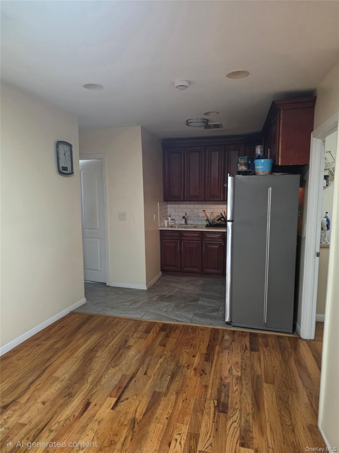 645 Mead Street Unit: Two Family thumbnail 5