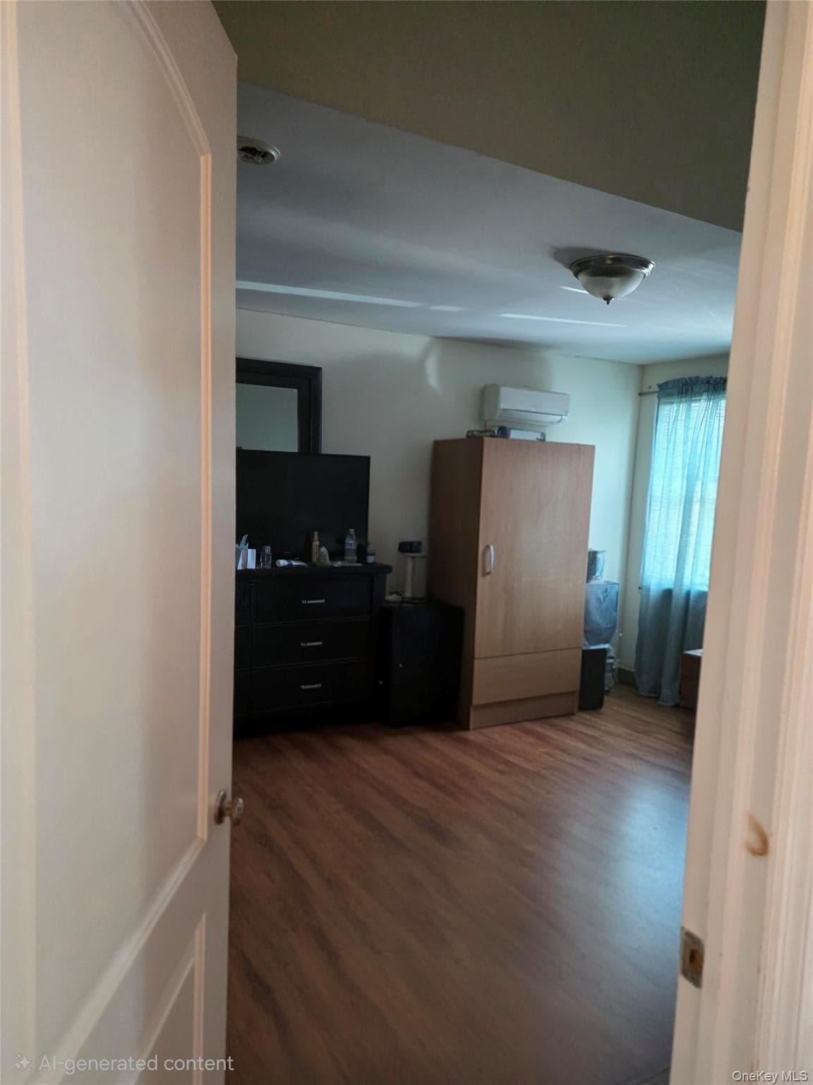 645 Mead Street Unit: Two Family thumbnail 12