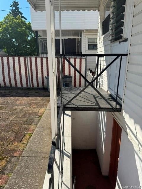 1349 E 103rd Street thumbnail 18