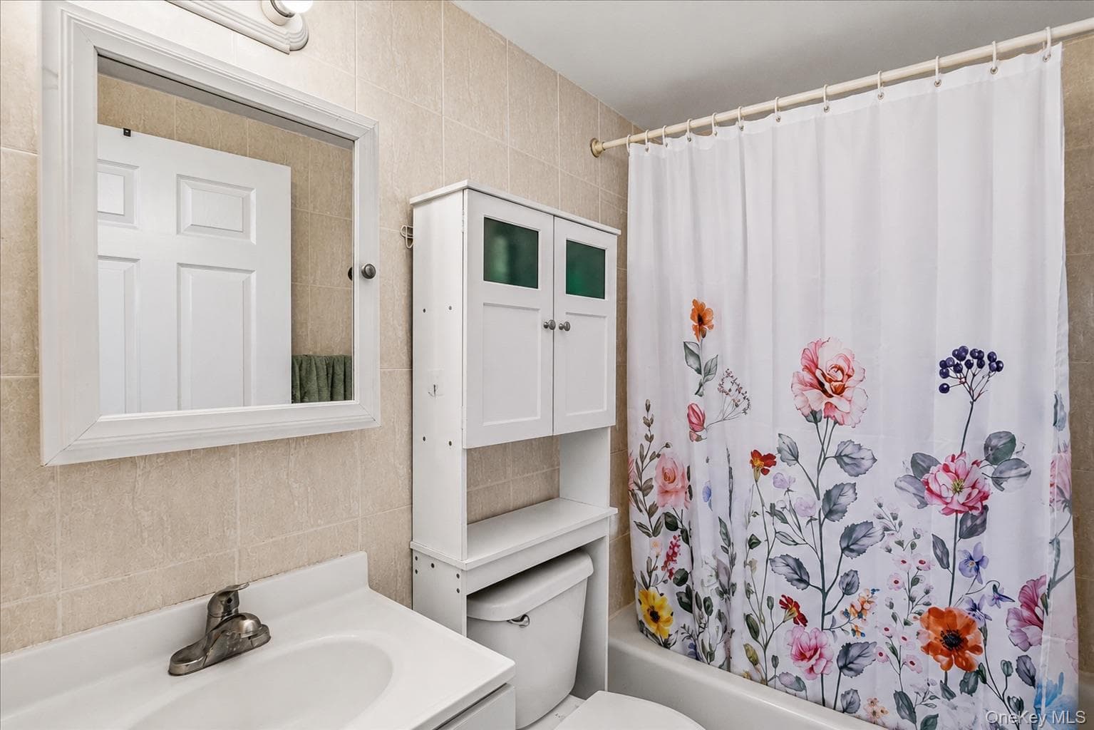 81-15 Queens boulevard 7c Blvd thumbnail 9