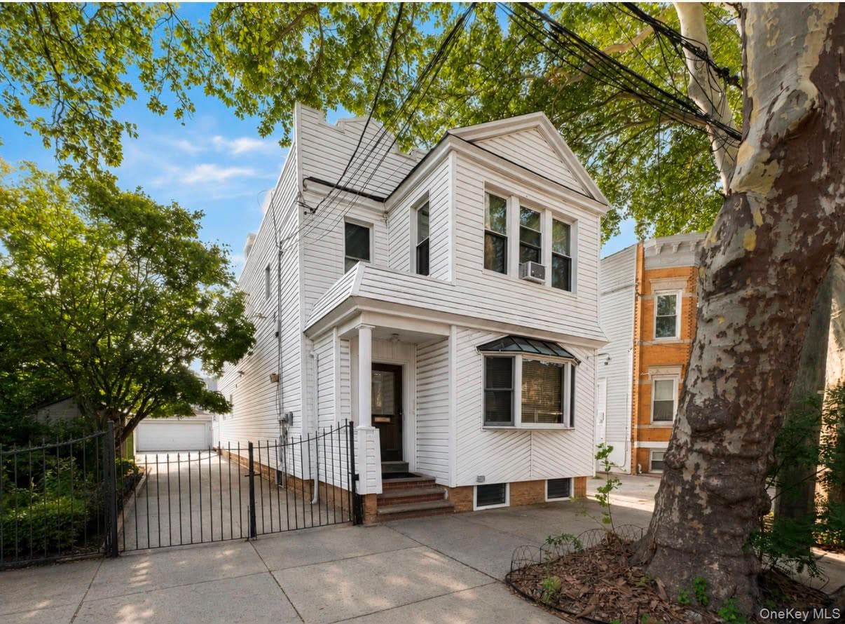 77-64 79th Street, Glendale